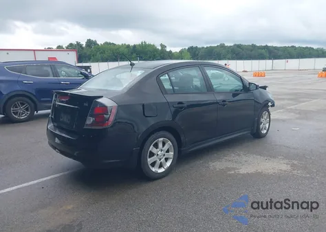 2011 Nissan Sentra 2.0Sr z USA, uszkodzony, nr VIN 3N1AB6AP4BL646504